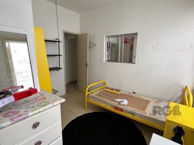 Casa à venda com 234m², 4 quartos, 1 vaga no bairro Petrópolis em Porto Alegre - Foto 17