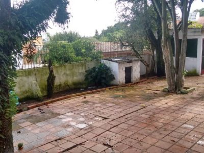 Casa à venda com 320m², 3 quartos, 1 suíte, 4 vagas no bairro Cristal em Porto Alegre - Foto 22