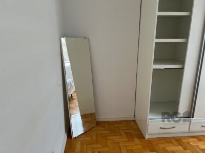 Apartamento à venda com 112m², 3 quartos, 1 vaga no bairro Rio Branco em Porto Alegre - Foto 10