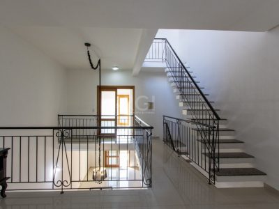 Casa à venda com 204m², 3 quartos, 3 suítes, 2 vagas no bairro Ipanema em Porto Alegre - Foto 36