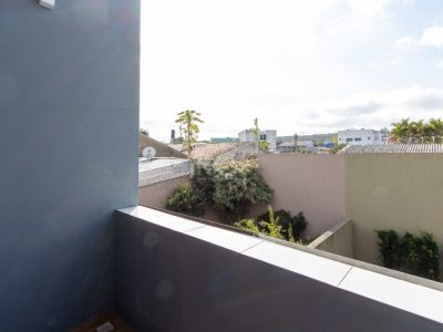 Casa à venda com 204m², 3 quartos, 3 suítes, 2 vagas no bairro Ipanema em Porto Alegre - Foto 41