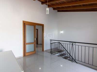 Casa à venda com 204m², 3 quartos, 3 suítes, 2 vagas no bairro Ipanema em Porto Alegre - Foto 48