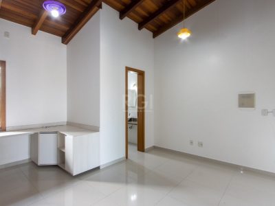 Casa à venda com 204m², 3 quartos, 3 suítes, 2 vagas no bairro Ipanema em Porto Alegre - Foto 50