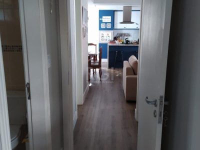 Apartamento à venda com 83m², 3 quartos, 1 suíte, 2 vagas no bairro Rio Branco em Porto Alegre - Foto 5