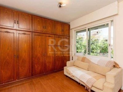 Apartamento à venda com 97m², 3 quartos, 1 suíte, 1 vaga no bairro Petrópolis em Porto Alegre - Foto 7