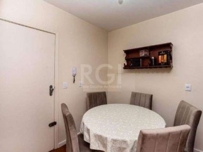 Apartamento à venda com 97m², 3 quartos, 1 suíte, 1 vaga no bairro Petrópolis em Porto Alegre - Foto 6