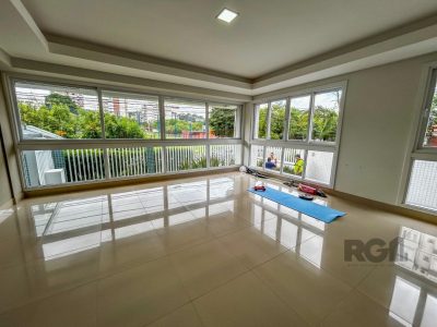 Apartamento à venda com 95m², 3 quartos, 1 suíte, 2 vagas no bairro Tristeza em Porto Alegre - Foto 29