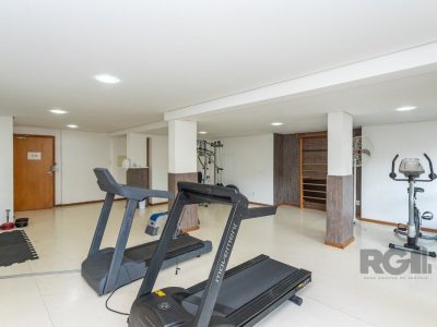 Apartamento à venda com 72m², 2 quartos, 1 suíte, 2 vagas no bairro Passo d'Areia em Porto Alegre - Foto 34