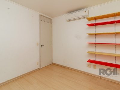 Casa Condominio à venda com 207m², 3 quartos, 1 suíte, 1 vaga no bairro São Sebastião em Porto Alegre - Foto 22