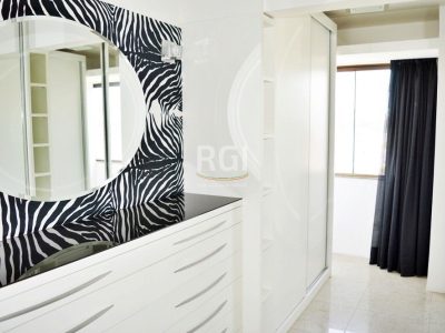 Apartamento à venda com 206m², 3 quartos, 1 suíte, 3 vagas no bairro Menino Deus em Porto Alegre - Foto 15