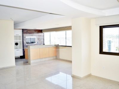 Apartamento à venda com 206m², 3 quartos, 1 suíte, 3 vagas no bairro Menino Deus em Porto Alegre - Foto 2