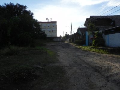 Casa à venda com 259m², 7 quartos, 1 vaga no bairro Glória em Porto Alegre - Foto 2