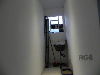 Casa à venda com 259m², 7 quartos, 1 vaga no bairro Glória em Porto Alegre - Foto 28