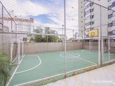 Apartamento à venda com 65m², 2 quartos, 1 suíte, 1 vaga no bairro Cidade Baixa em Porto Alegre - Foto 27