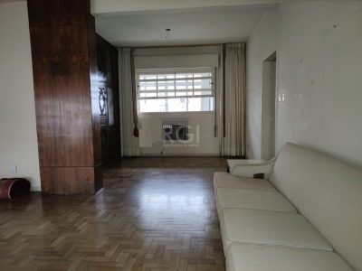 Apartamento à venda com 155m², 3 quartos, 1 suíte, 1 vaga no bairro Independência em Porto Alegre - Foto 14