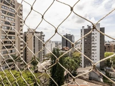 Apartamento à venda com 84m², 2 quartos, 2 suítes, 2 vagas no bairro Auxiliadora em Porto Alegre - Foto 8