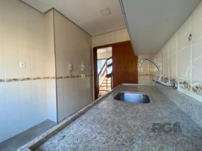 Cobertura à venda com 225m², 2 quartos, 1 suíte, 2 vagas no bairro Petrópolis em Porto Alegre - Foto 14