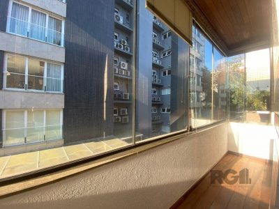 Cobertura à venda com 225m², 2 quartos, 1 suíte, 2 vagas no bairro Petrópolis em Porto Alegre - Foto 53