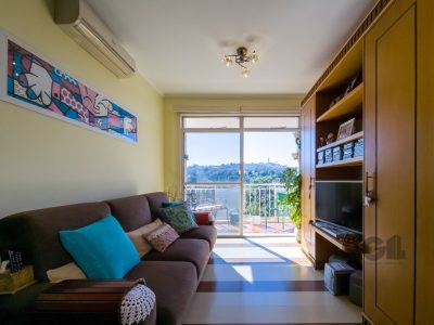 Apartamento à venda com 75m², 2 quartos, 1 vaga no bairro Cristal em Porto Alegre - Foto 9