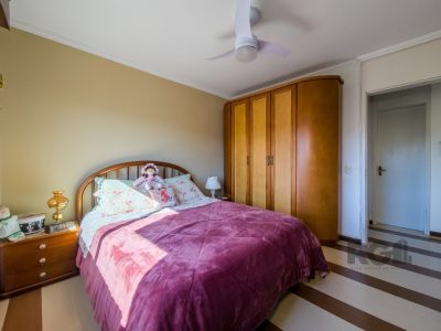 Apartamento à venda com 75m², 2 quartos, 1 vaga no bairro Cristal em Porto Alegre - Foto 18