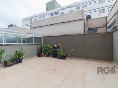 Apartamento à venda com 89m², 2 quartos, 1 suíte, 1 vaga no bairro Menino Deus em Porto Alegre - Foto 9