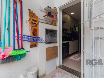 Apartamento à venda com 89m², 2 quartos, 1 suíte, 1 vaga no bairro Menino Deus em Porto Alegre - Foto 11