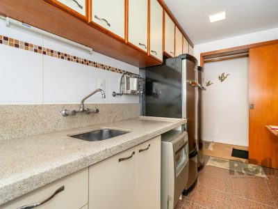 Cobertura à venda com 227m², 3 quartos, 1 suíte, 3 vagas no bairro Bela Vista em Porto Alegre - Foto 24