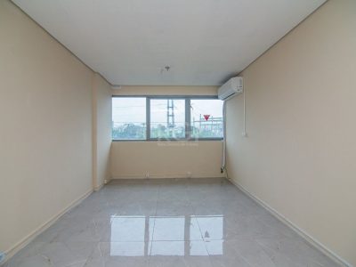 Conjunto/Sala à venda com 46m² no bairro São Sebastião em Porto Alegre - Foto 12