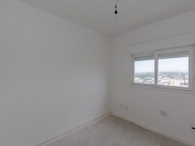 Apartamento à venda com 76m², 3 quartos, 1 suíte, 1 vaga no bairro Navegantes em Porto Alegre - Foto 18