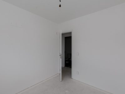 Apartamento à venda com 76m², 3 quartos, 1 suíte, 1 vaga no bairro Navegantes em Porto Alegre - Foto 20