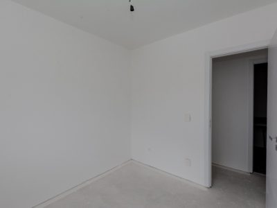 Apartamento à venda com 76m², 3 quartos, 1 suíte, 1 vaga no bairro Navegantes em Porto Alegre - Foto 27