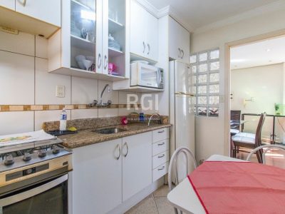 Apartamento à venda com 76m², 2 quartos, 1 vaga no bairro Mont Serrat em Porto Alegre - Foto 6