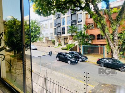 Apartamento à venda com 100m², 3 quartos, 1 vaga no bairro Petrópolis em Porto Alegre - Foto 12