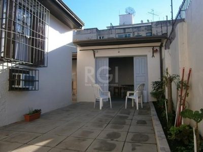 Casa à venda com 90m², 2 quartos, 4 vagas no bairro São Geraldo em Porto Alegre - Foto 18