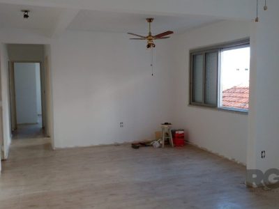 Apartamento à venda com 82m², 2 quartos, 1 vaga no bairro Farroupilha em Porto Alegre - Foto 2