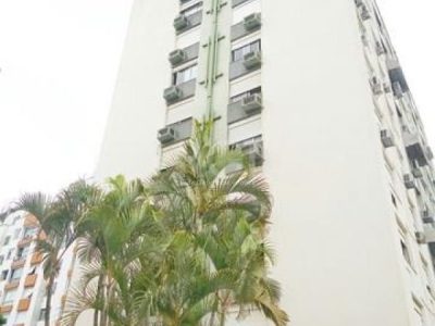 Apartamento à venda com 95m², 3 quartos, 1 suíte, 2 vagas no bairro Mont Serrat em Porto Alegre - Foto 2