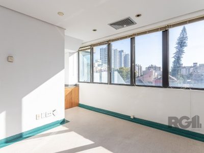 Conjunto/Sala à venda com 234m² no bairro Menino Deus em Porto Alegre - Foto 14