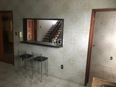 Cobertura à venda com 456m², 4 quartos, 1 suíte, 2 vagas no bairro Glória em Porto Alegre - Foto 9