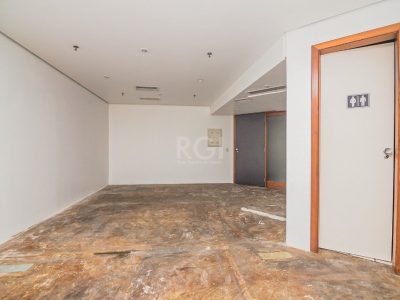 Conjunto/Sala à venda com 36m² no bairro Cidade Baixa em Porto Alegre - Foto 13