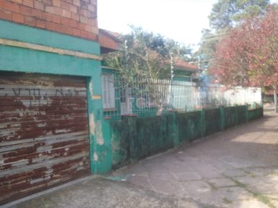 Casa à venda com 200m², 3 quartos, 6 vagas no bairro São Geraldo em Porto Alegre - Foto 5