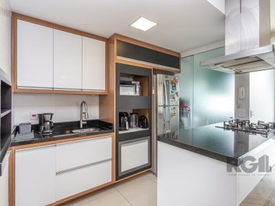 Apartamento à venda com 74m², 3 quartos, 1 suíte, 1 vaga no bairro Tristeza em Porto Alegre - Foto 7