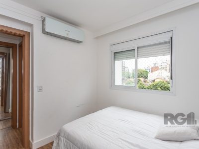 Apartamento à venda com 74m², 3 quartos, 1 suíte, 1 vaga no bairro Tristeza em Porto Alegre - Foto 30