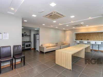 Apartamento à venda com 74m², 3 quartos, 1 suíte, 1 vaga no bairro Tristeza em Porto Alegre - Foto 58