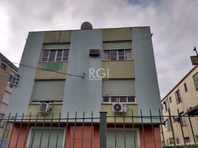 Apartamento à venda com 85m², 2 quartos no bairro Medianeira em Porto Alegre - Foto 18