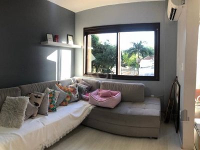 Apartamento à venda com 40m², 1 quarto, 1 vaga no bairro Menino Deus em Porto Alegre - Foto 2