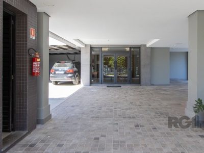 Apartamento à venda com 143m², 3 quartos, 1 suíte, 2 vagas no bairro Tristeza em Porto Alegre - Foto 3