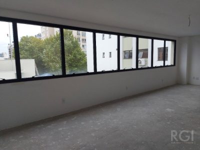 Conjunto/Sala à venda com 47m², 1 vaga no bairro Auxiliadora em Porto Alegre - Foto 4