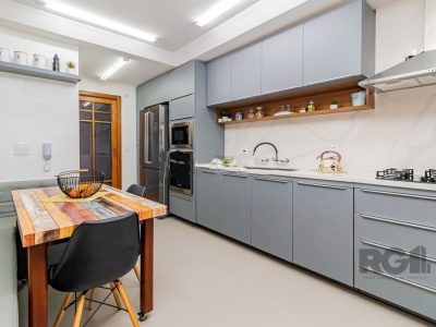 Cobertura à venda com 396m², 4 quartos, 2 suítes, 3 vagas no bairro Jardim Lindóia em Porto Alegre - Foto 9