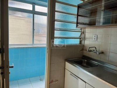 Apartamento à venda com 59m², 2 quartos no bairro Independência em Porto Alegre - Foto 13