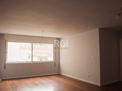 Apartamento à venda com 128m², 3 quartos, 1 suíte, 1 vaga no bairro Auxiliadora em Porto Alegre - Foto 2